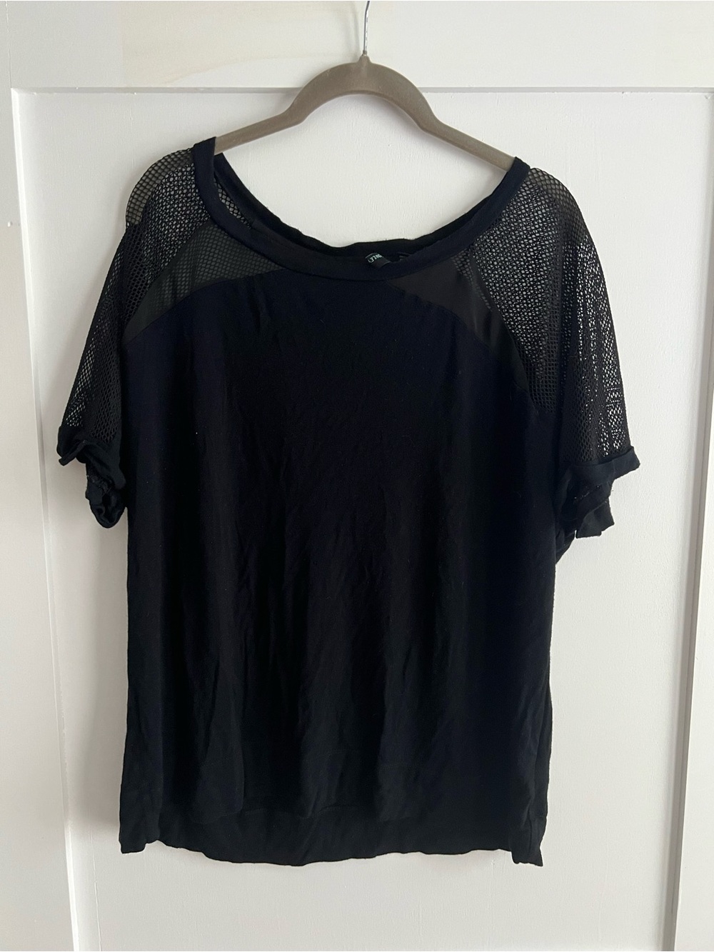Cynthia Rowley Black Short-Sleeve Mesh Accent Tee